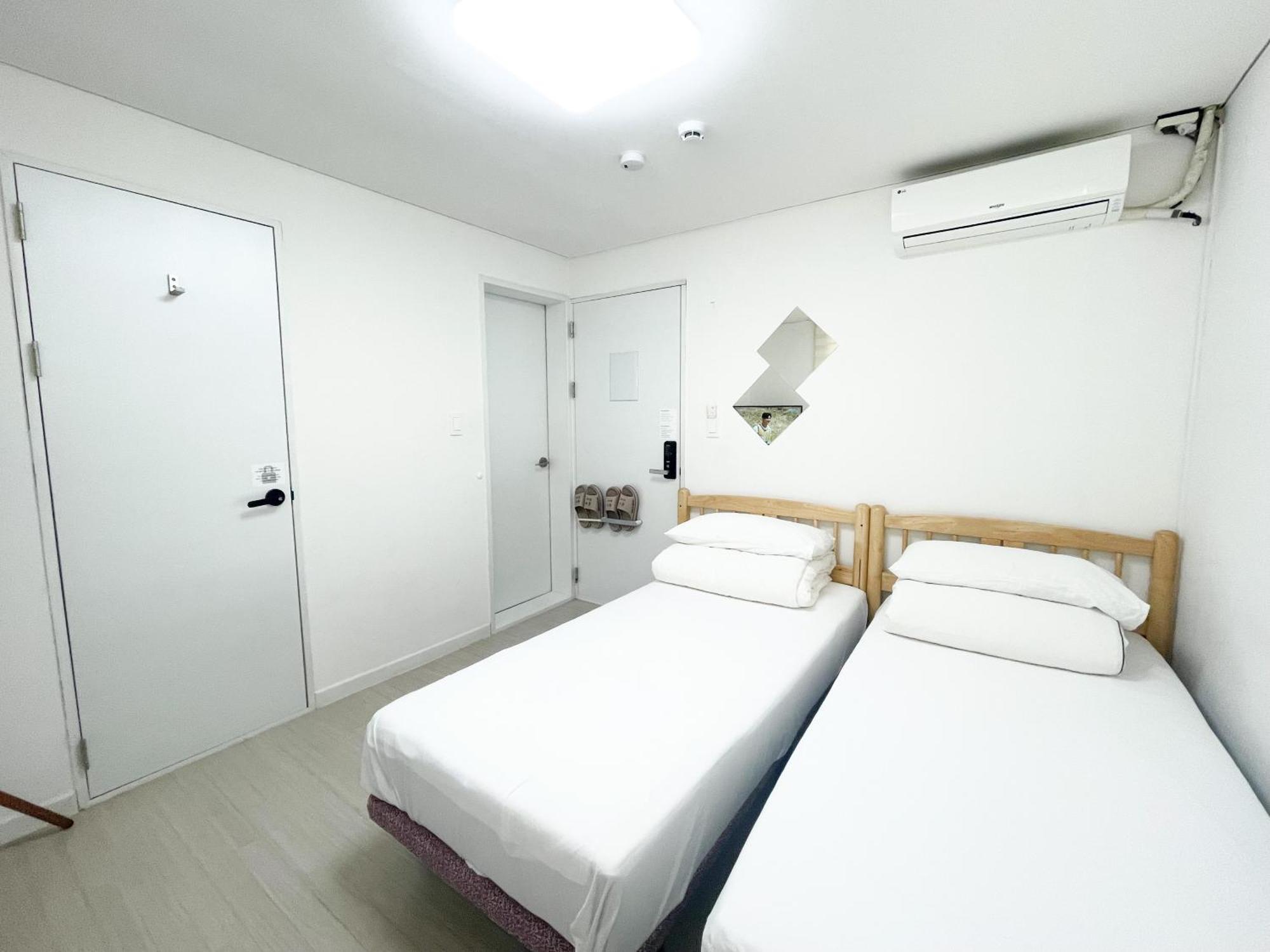 Koin Guesthouse Incheon Airport Extérieur photo